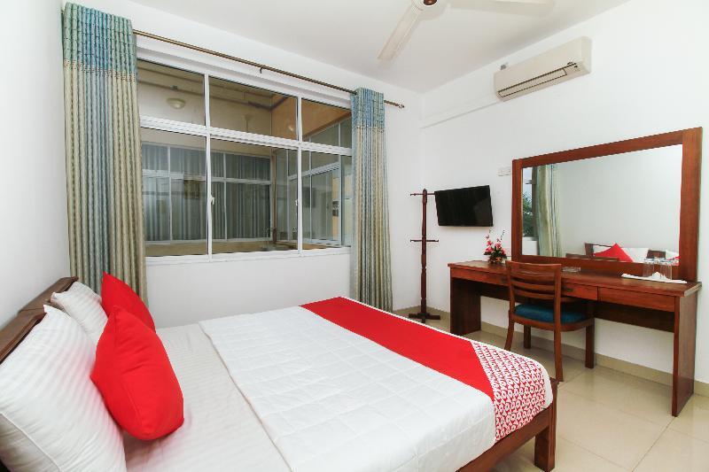 Oyo 126 Reliance Hotel Colombo Exteriör bild